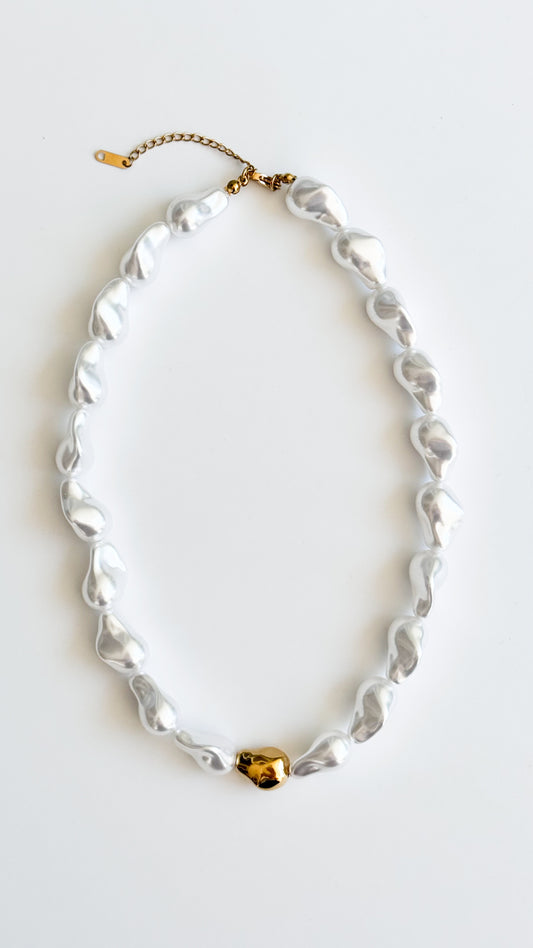 Sol Necklace