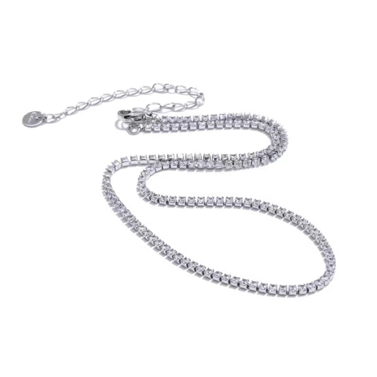 Silver cubic zirconia chain necklace