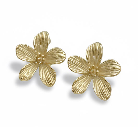 Plumeria Earrings ￼