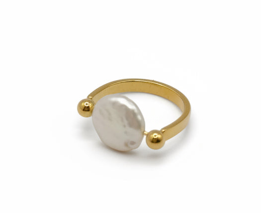Pearl Crush Ring