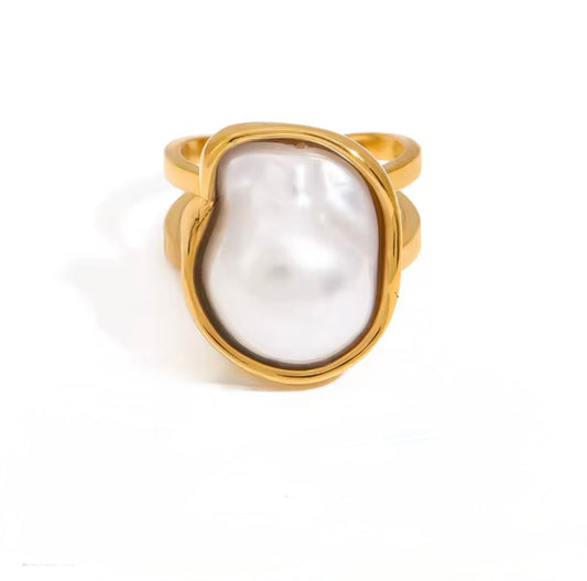 Pearl Ring