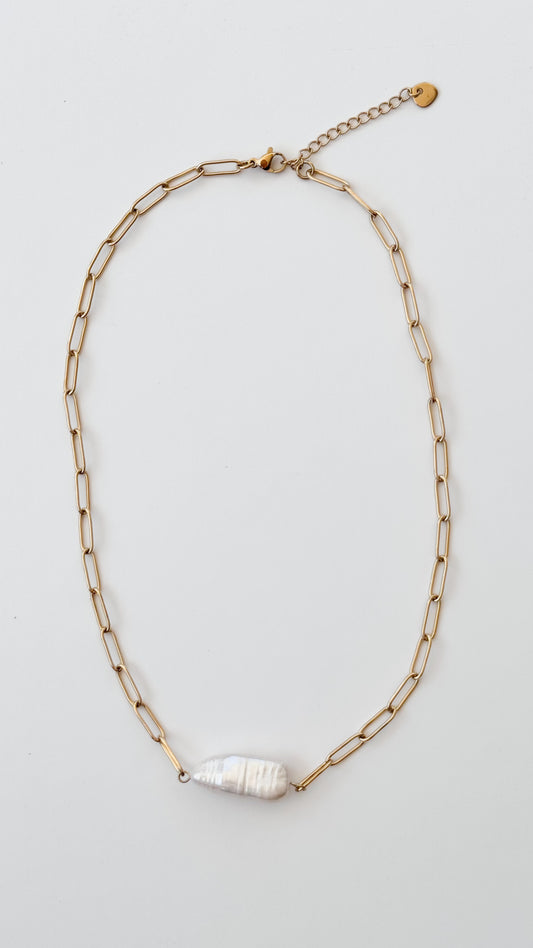 Isla Link Necklace