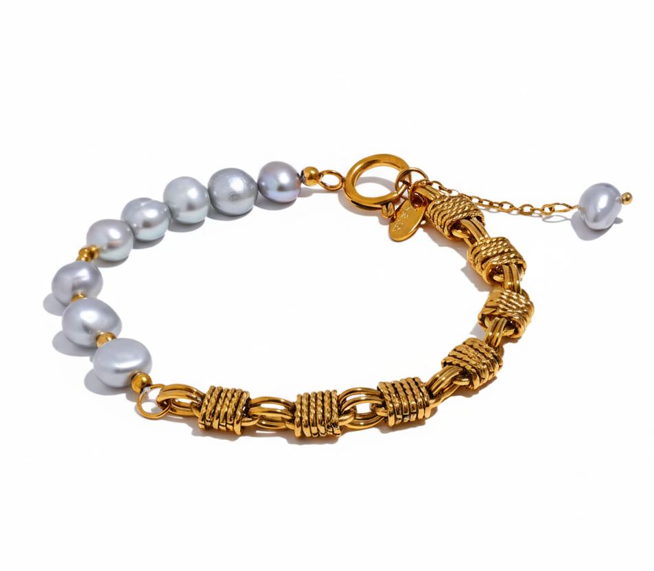 Poppy Grey Freshwater Pearl Bracelet