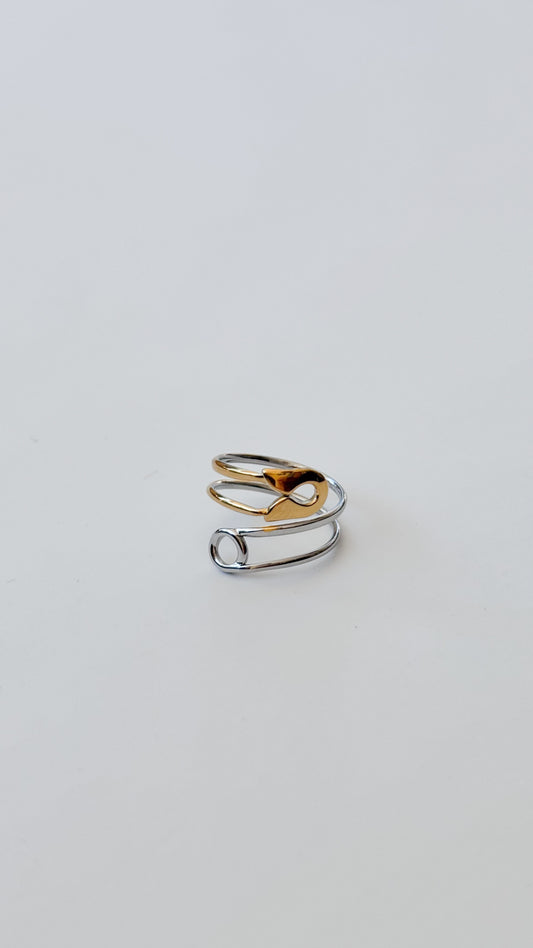 Safety pen ring