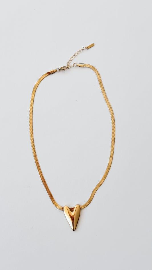 Heartbeat Necklace ￼