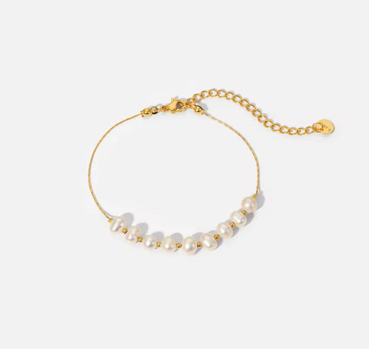 Tidal Pearl Bracelet