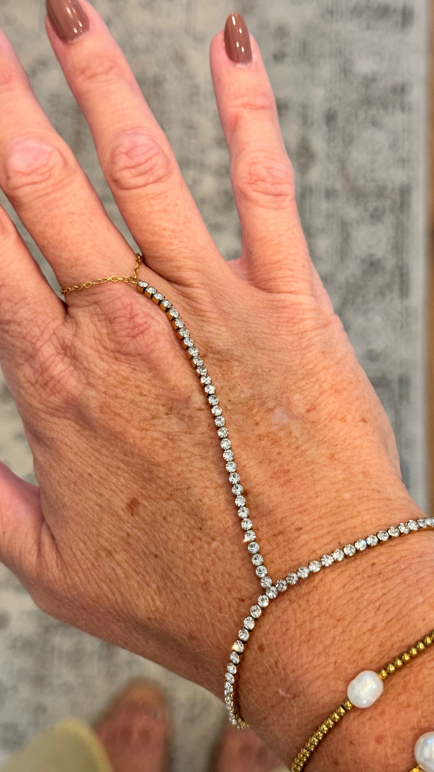 Steph Hand Chain