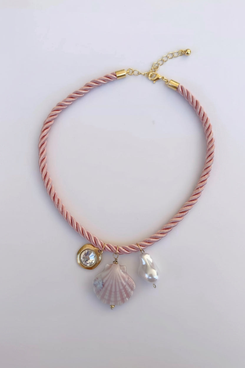 Rosé Coast rope necklace